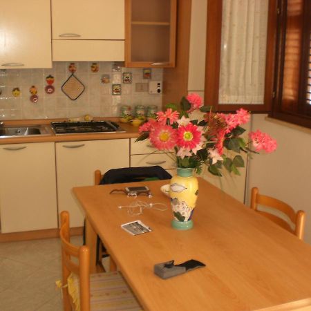 Casa Vacanza Spiaggia Praia Favignana Eksteriør billede